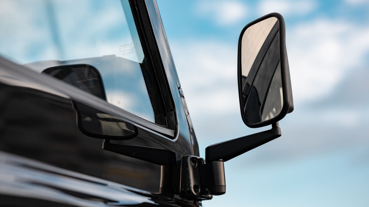 Black Land Rover Defender Vehicle Photographer Wipdesigns (18)